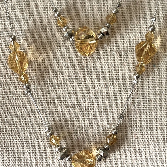 Beautiful Dbl Strand Necklace - Picture 5 of 6